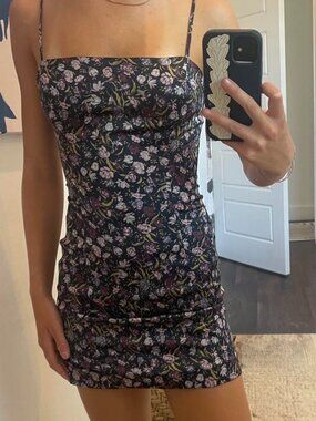 Aritzia Sunday Best Shimmer Satin Mini Dress Navy Blue Purple Bloom Size 0